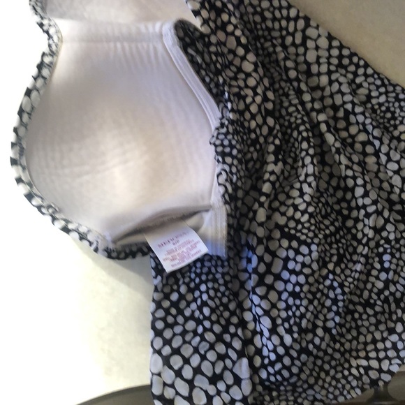 Black and white swim TOP only size S MERONA - Picture 3 of 3